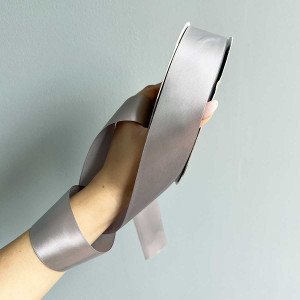 Лента атлас Ding Xin 4 см * 90 м - #1010 Серебряный. Photo 2